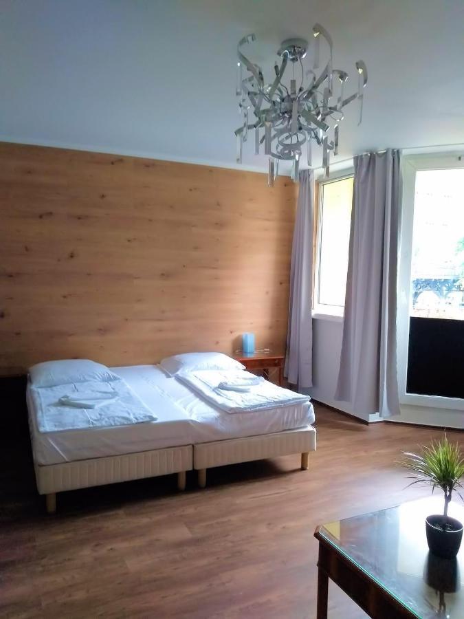 Puschkin Rooms Berlin Exterior photo